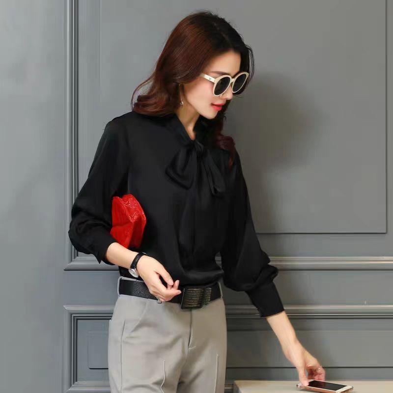 Blouse in Silk Muslin Crepe Black | Womens Shirts And Tops