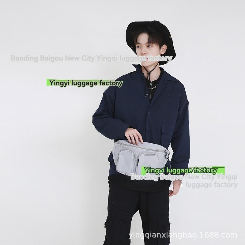 CITY CAMERA BAG IN GRAINED LEATHER Black | Mens Messengers