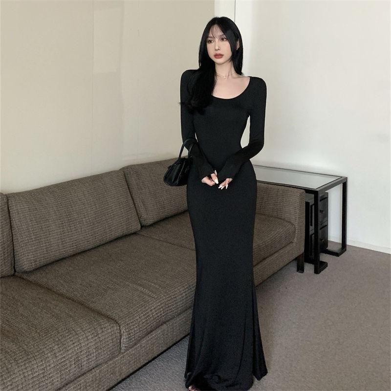 long dress in wool Black | Womens Dresses And Skirts