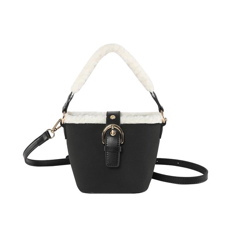 LE 37 micro in shiny leather Black | Womens Mini Bags